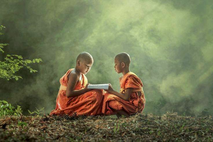 Xả bỏ: Chia sẻ với mọi người những thứ mình có. (Ảnh: pinterest.com)